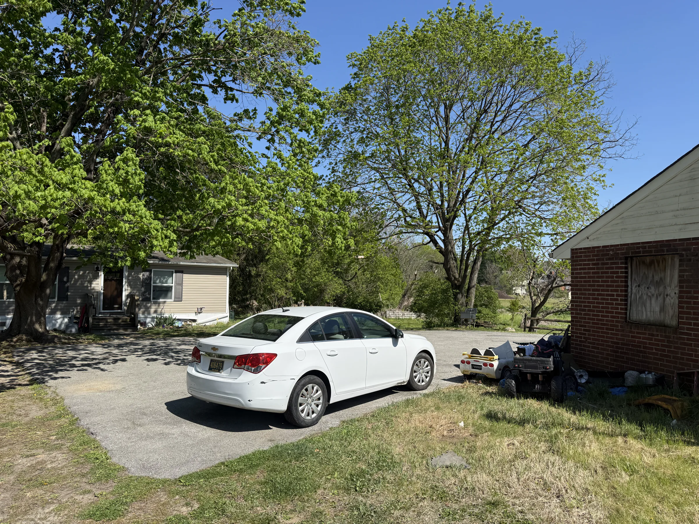 Trailer, car, garage
